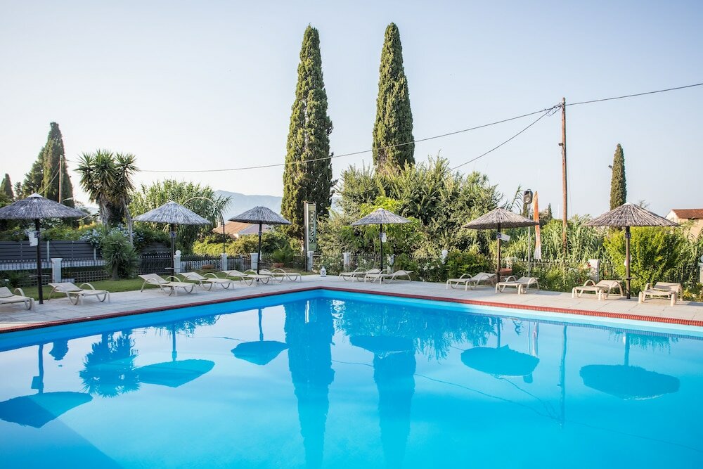 Фото Silver Bay Hotel