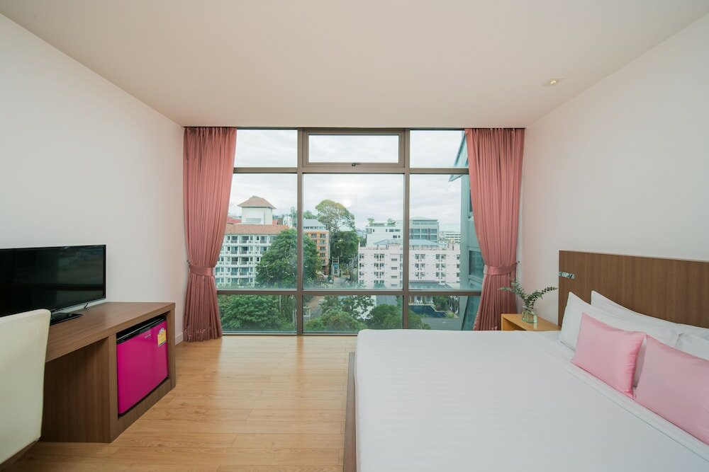 Фото Seven Zea Chic Hotel