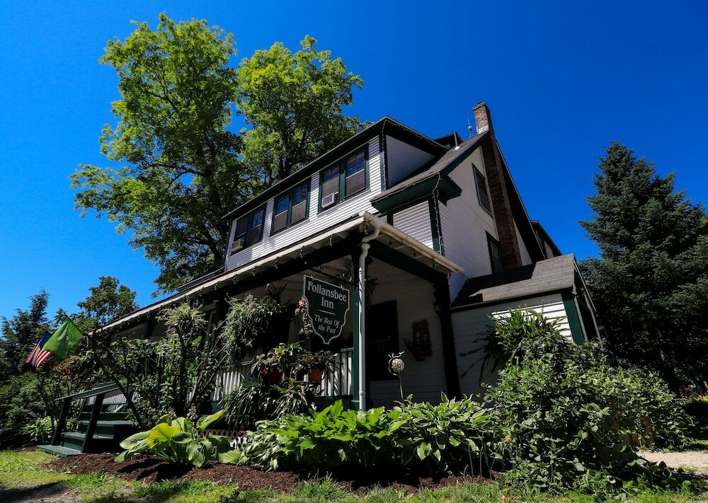 Фото Follansbee Inn
