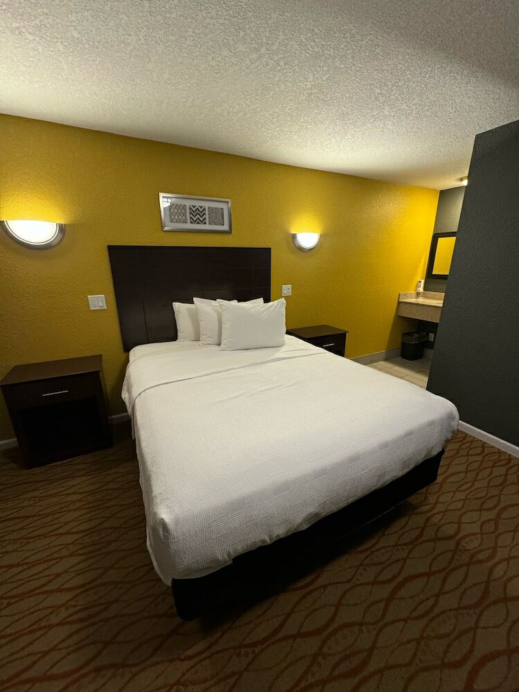 Фото Cozy Rest Motel