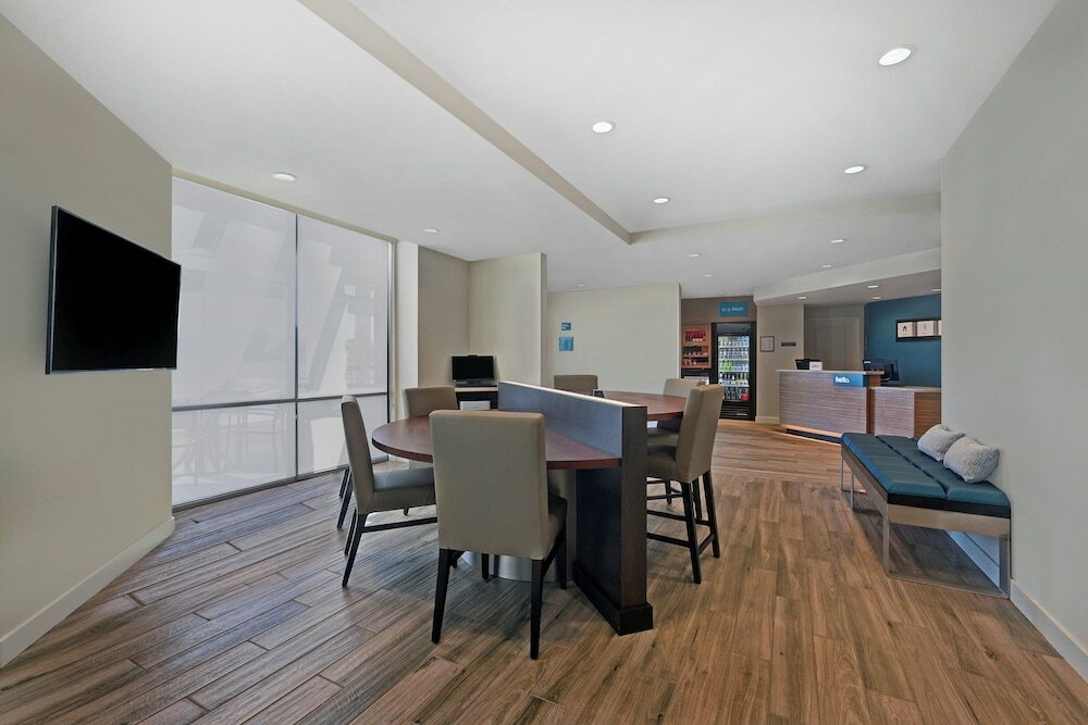 Фото TownePlace Suites by Marriott Sacramento Airport Natomas