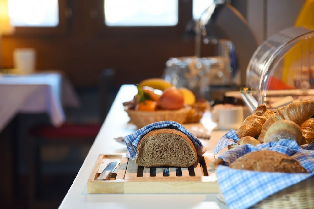 Фото Schlosshotel - Self Check-In Hotel am Schlosspark