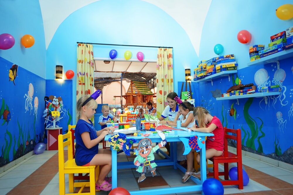 Фото Jaz Makadi Oasis Resort