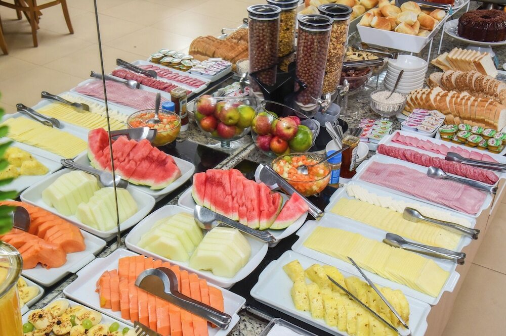 Фото Hotel Plaza Garden