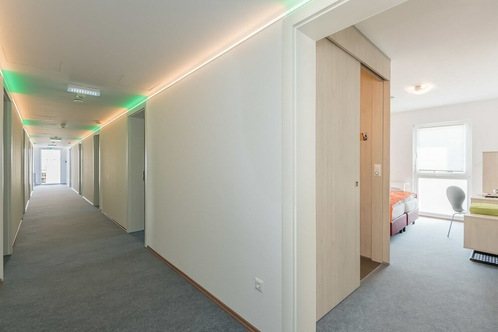 Фото Motel Einstein Erding