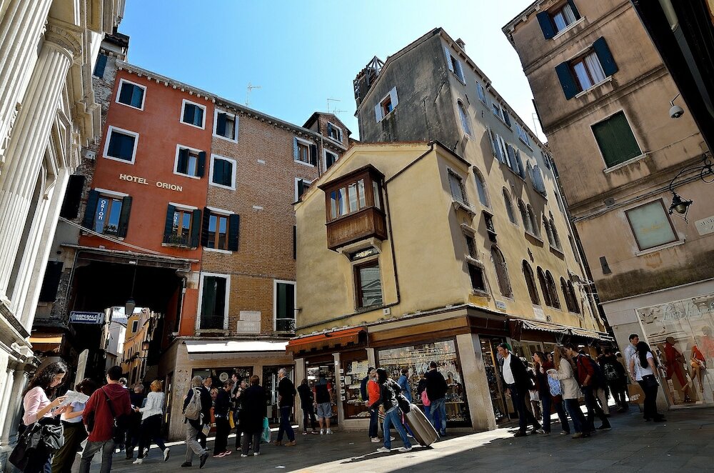 Фото Hotel Orion