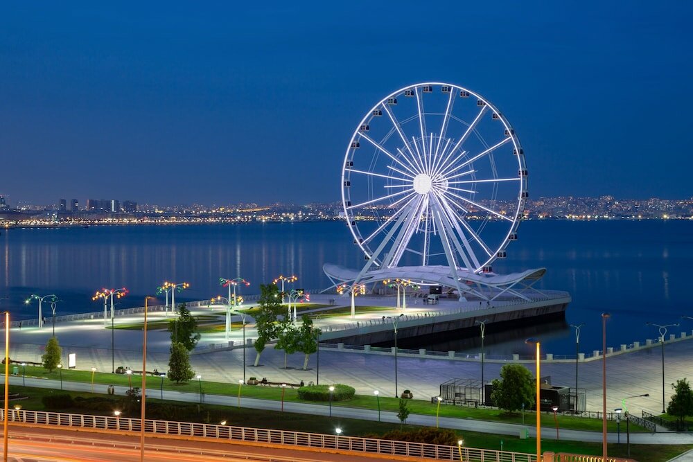 Фото Sheraton Baku Intourist