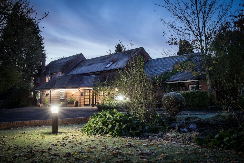 Фото Brook Marston Farm Hotel