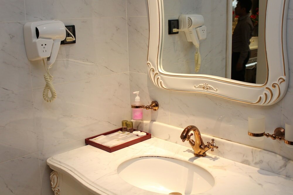 Фото Hoang Trieu Hotel