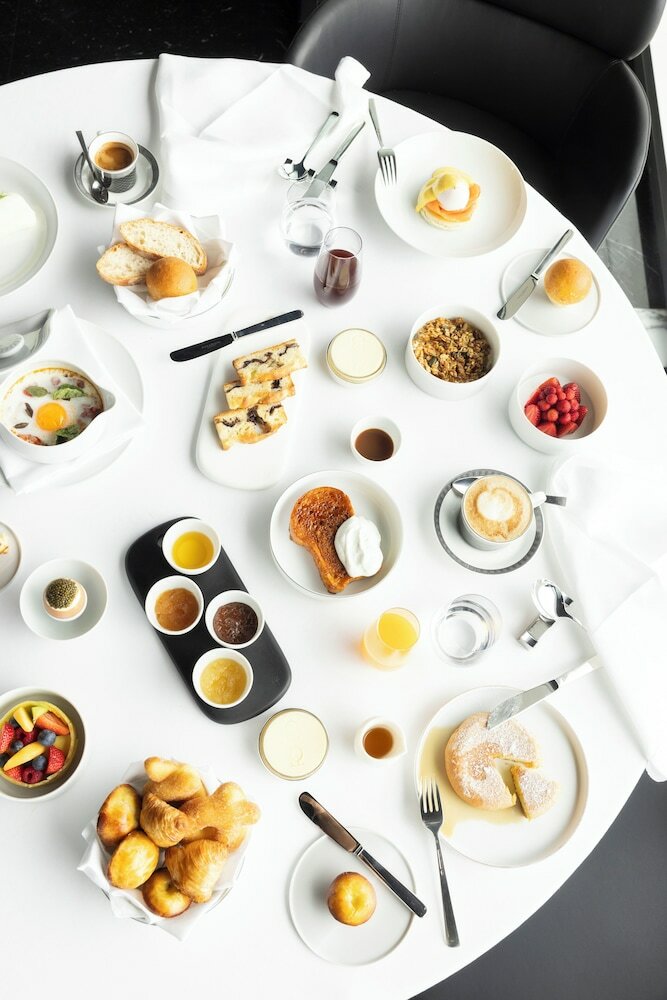 Фото Romeo Hotel