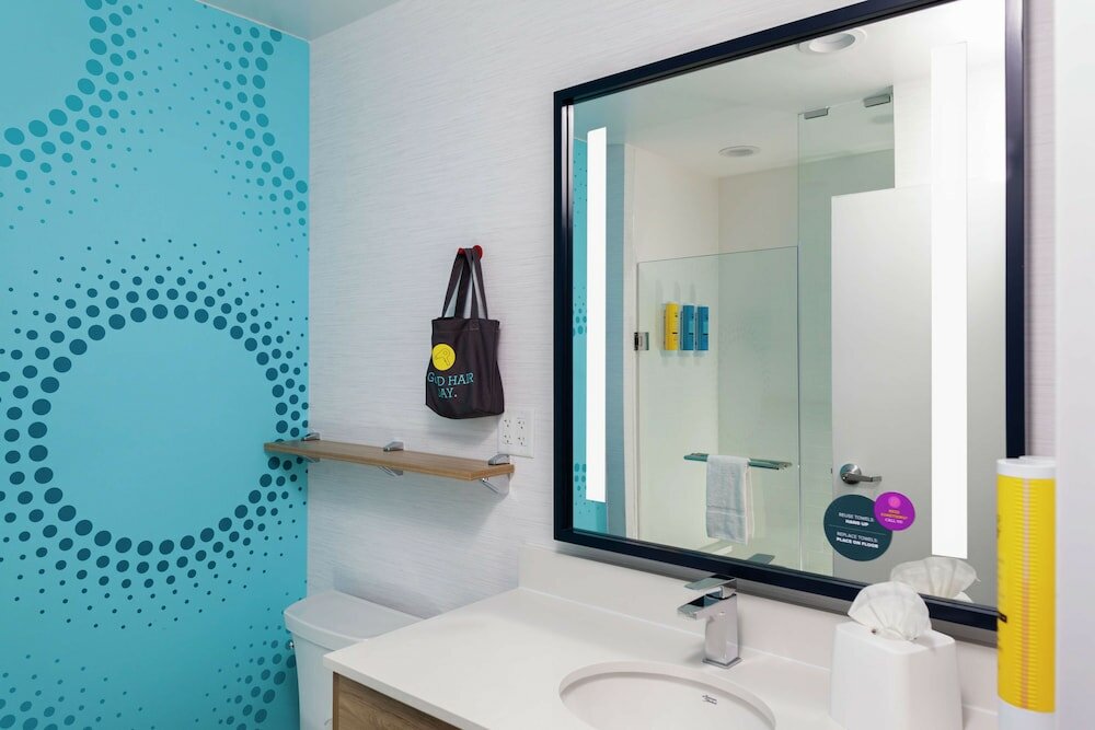 Фото Tru by Hilton Round Rock