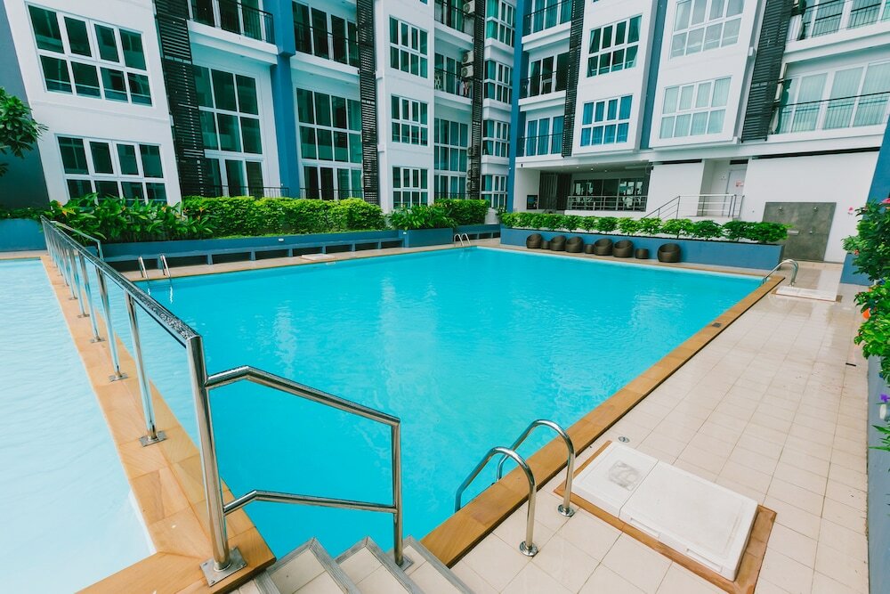 Фото Locals Prio ChiangMai Central Airport Plaza