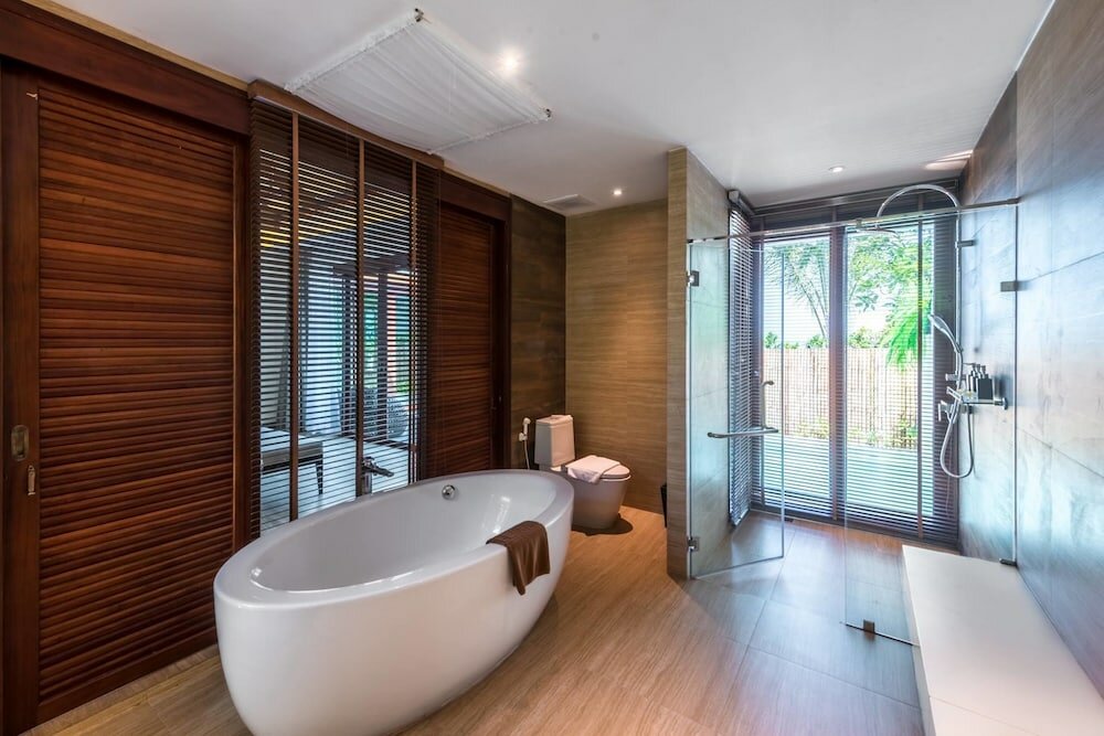 Фото Triple Tree Beach Resort