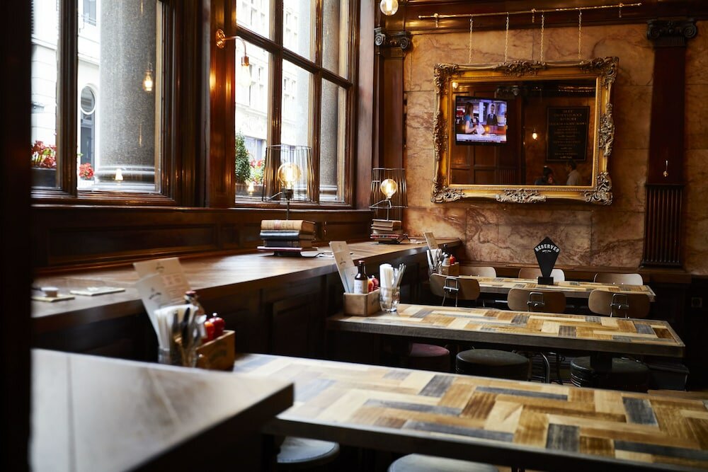 Фото The Counting House