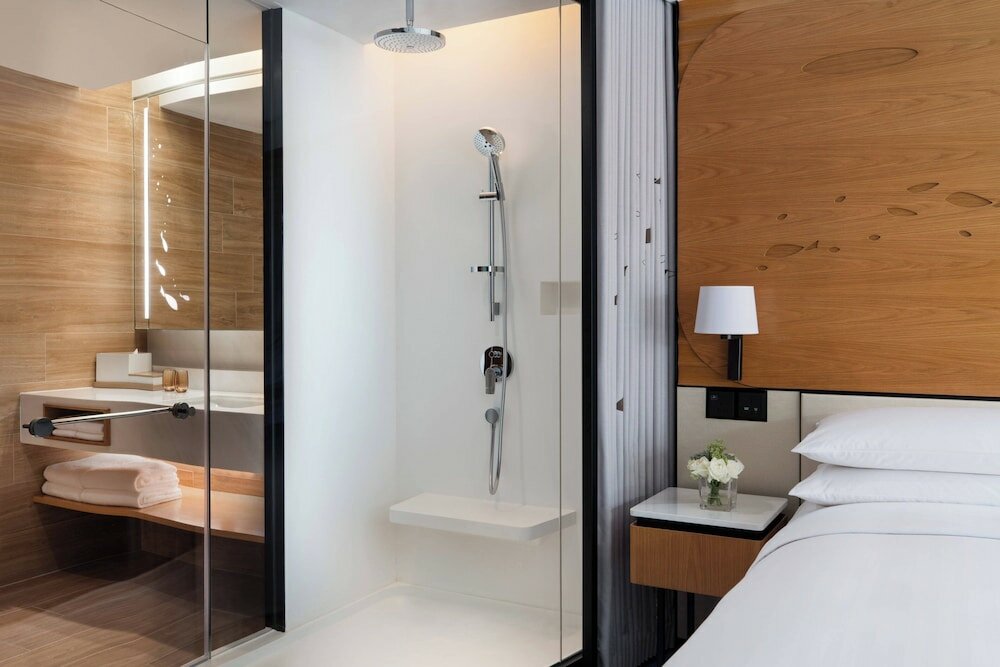 Фото Hong Kong Ocean Park Marriott Hotel