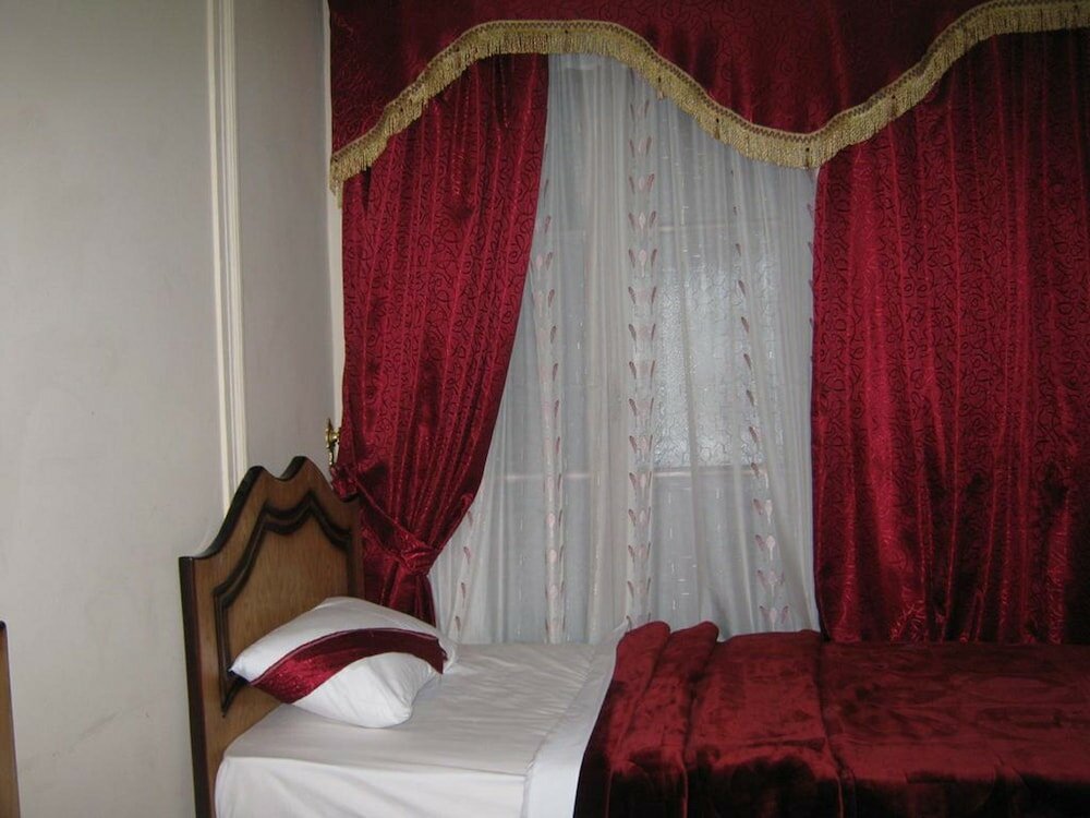 Фото Alexander Hostel