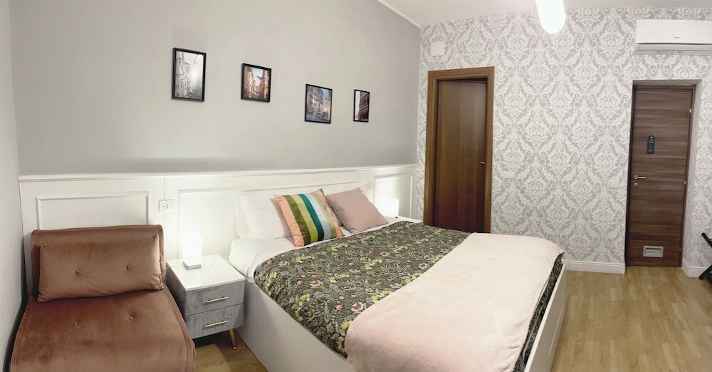 Фото Monti49 GuestHouse