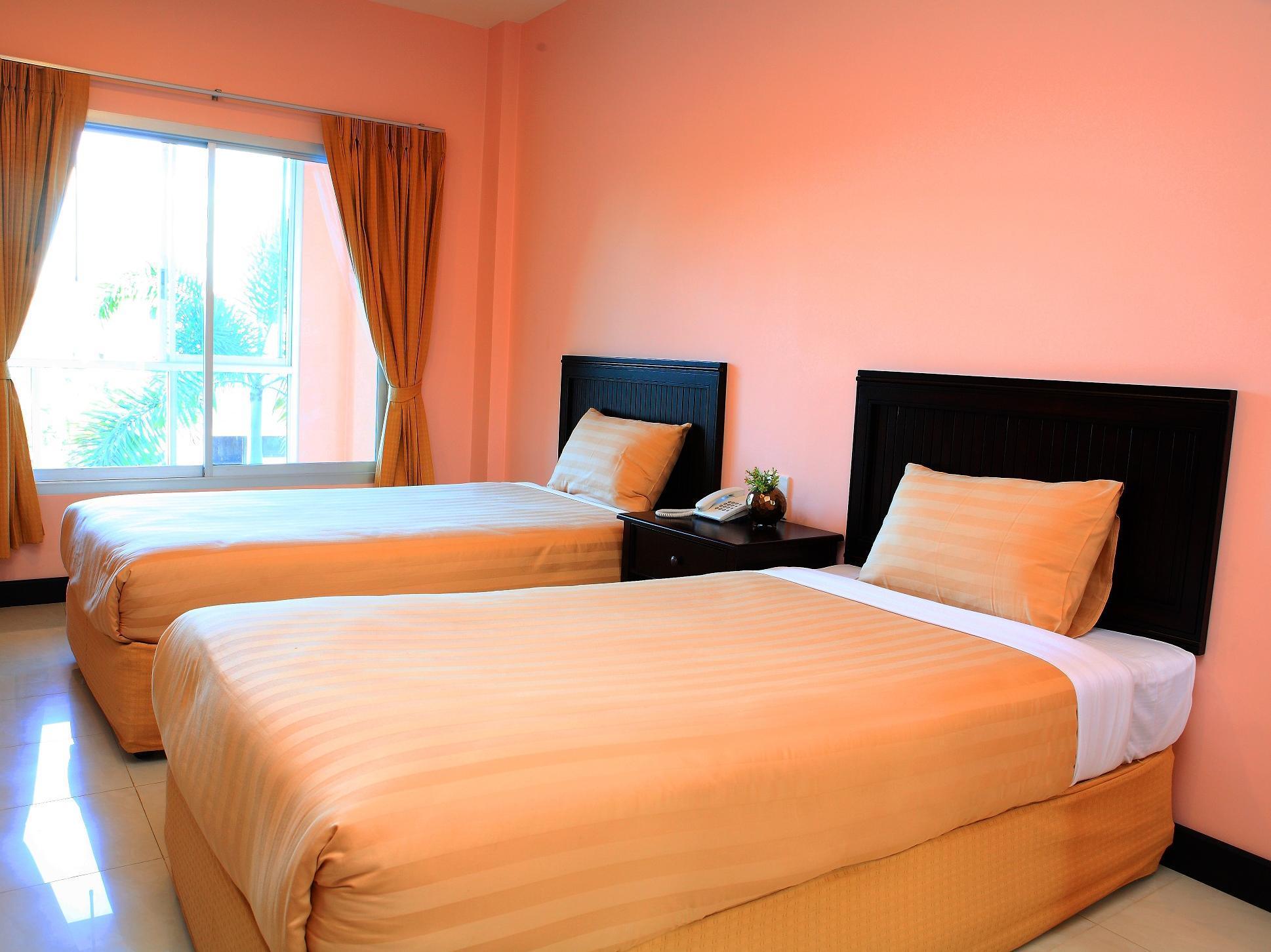 Фото The Victory Hotel