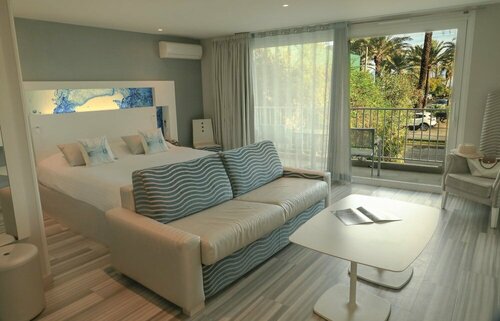 Внешний вид отеля Josse в Антибе, фото 3