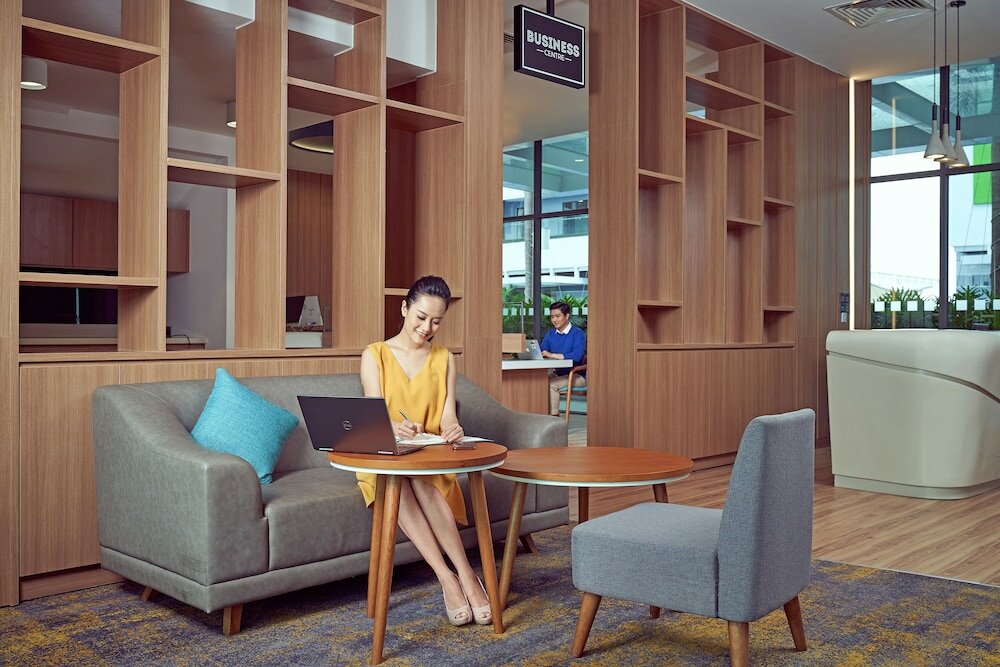 Фото Holiday Inn & Suites Saigon Airport