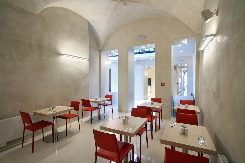 Фото Bishop's House