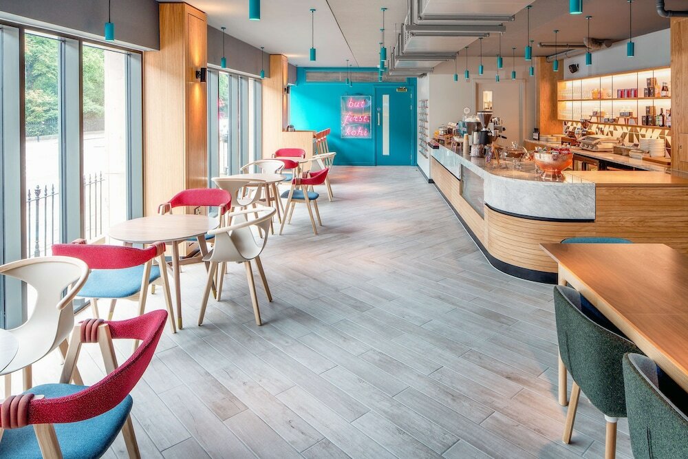 Фото Yotel Edinburgh