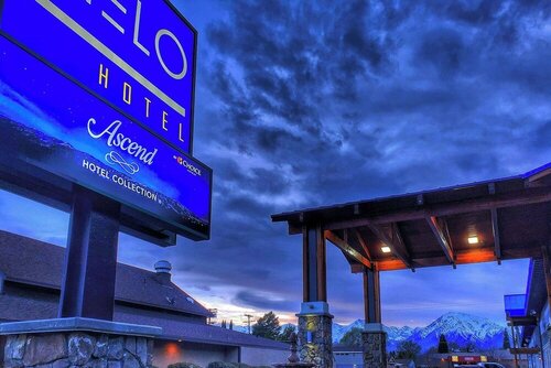Гостиница Cielo Hotel Bishop-Mammoth, Ascend Hotel Collection в Бишопе