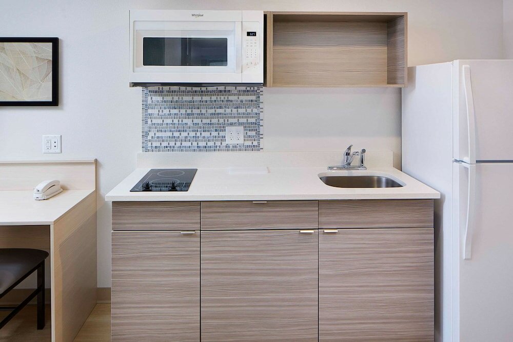 Фото WoodSpring Suites Seattle Everett