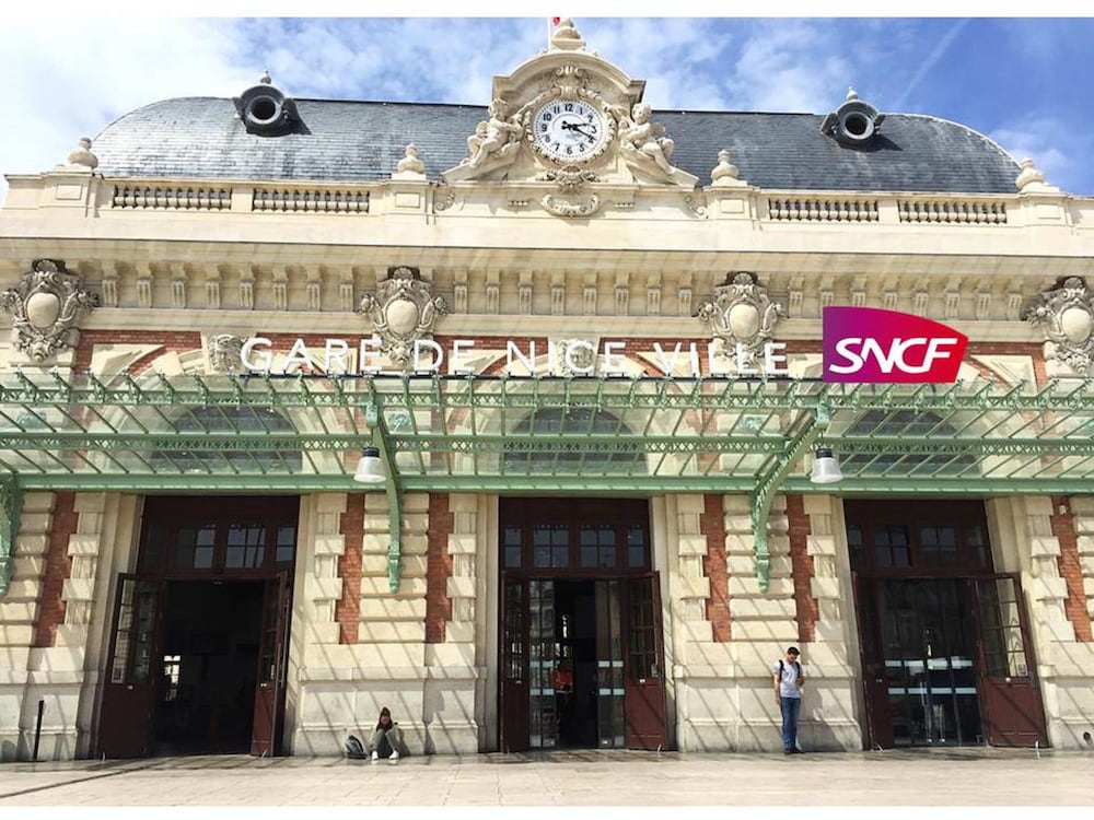 Фото отеля 3