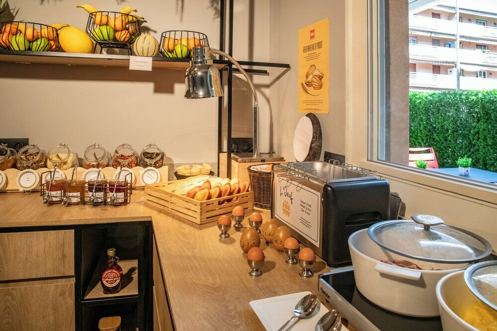 Фото Ibis Roquebrune Cap Martin Menton