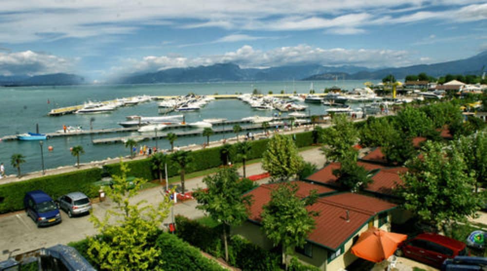 Фото Butterfly Camping Village