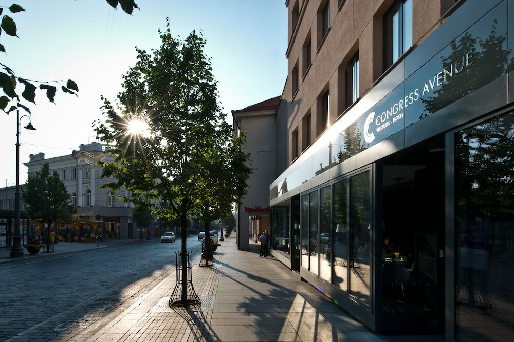 Фото Hotel Congress Avenue