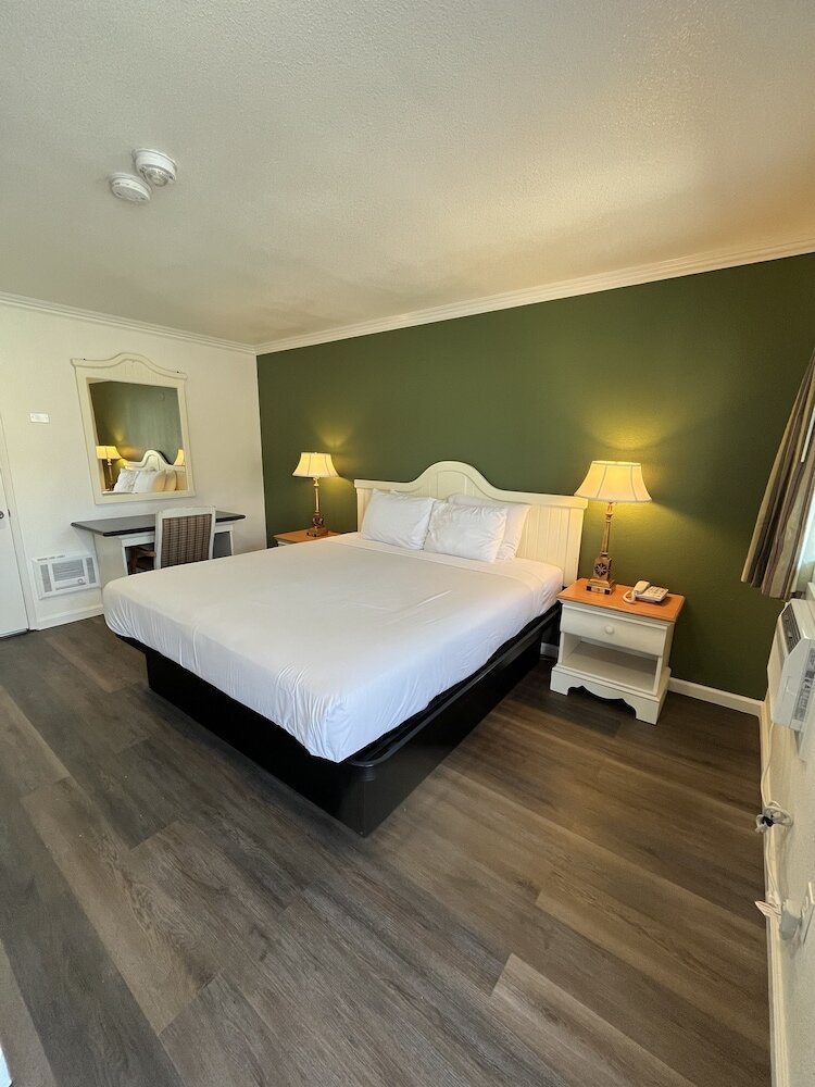 Фото American Inn Grover Beach