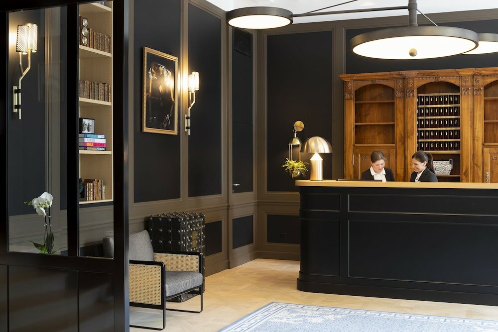 Фото Hotel Longemalle