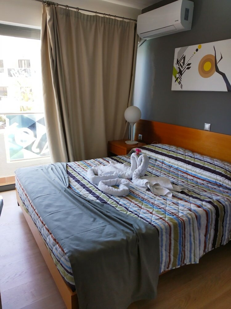 Фото Sunny Days Hotel