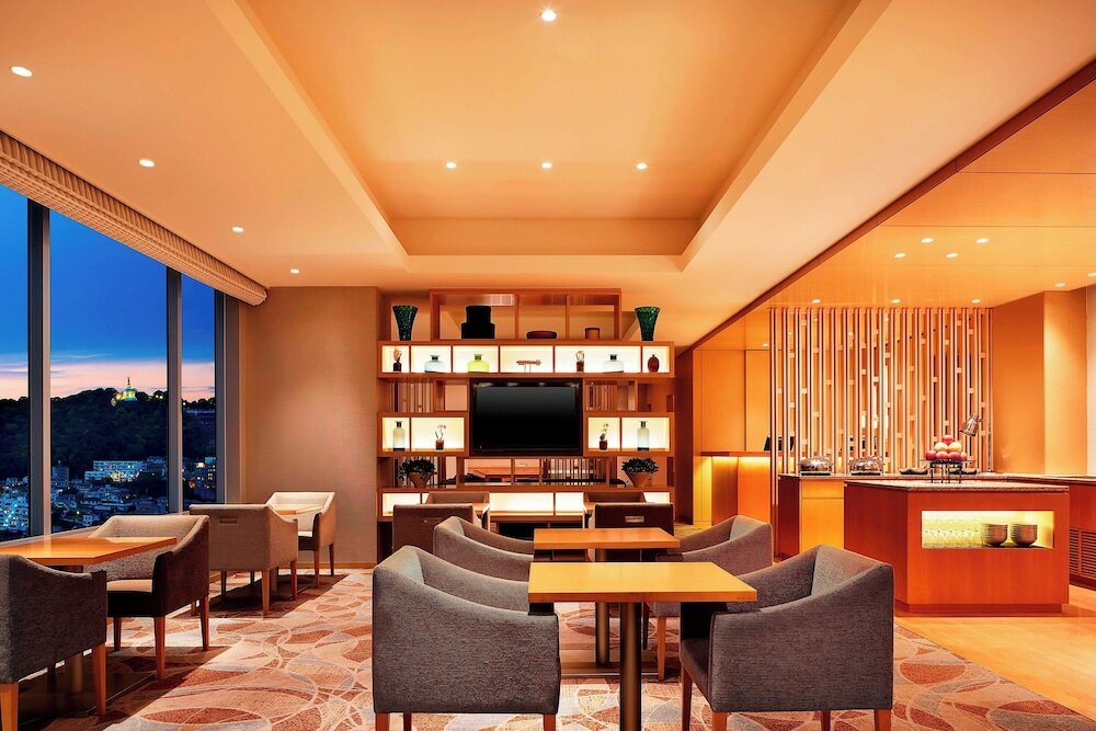 Фото Sheraton Grand Hiroshima Hotel