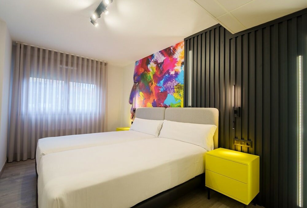 Фото Bilbao Apartamentos Atxuri