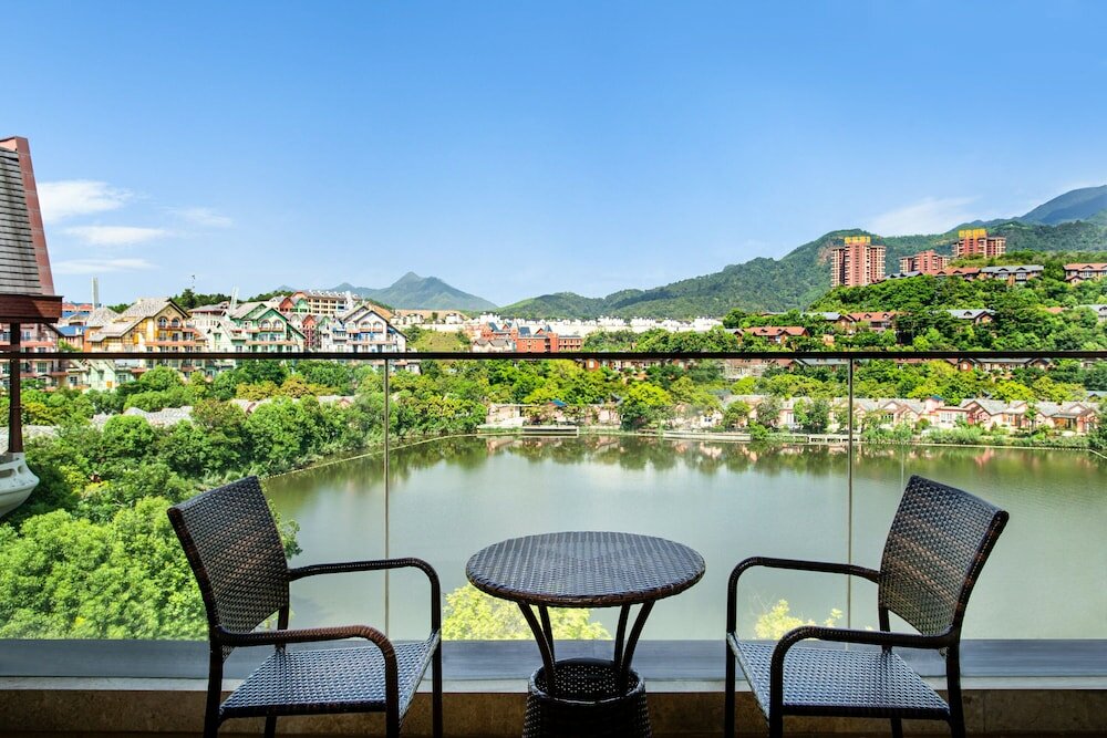 Фото Four Points by Sheraton Heyuan Resort