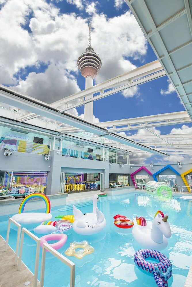 Фото Pacific Regency Hotel Suites