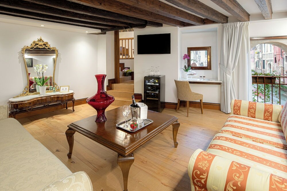 Фото All’Angelo Art Hotel