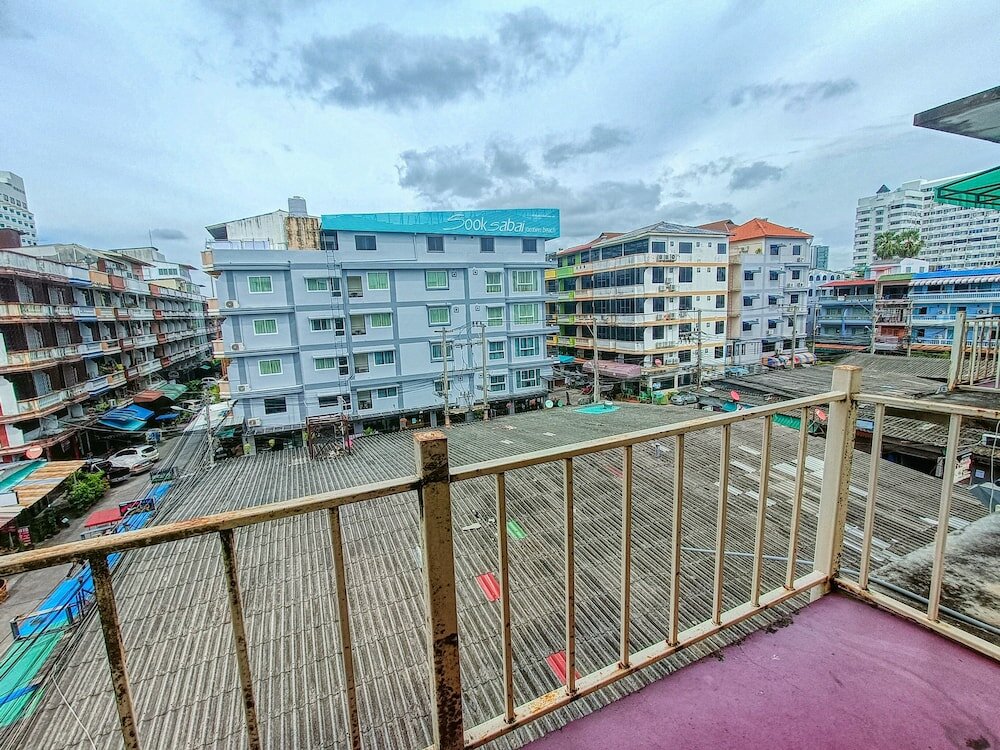 Фото Happy Vikings Hotel