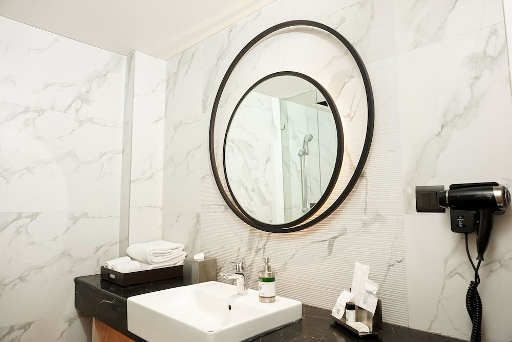 Фото Golden Tulip Lucknow