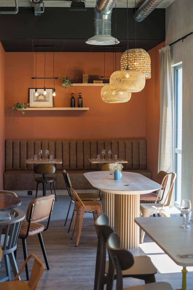 Фото Campanile Saint-Brieuc Centre - Gare