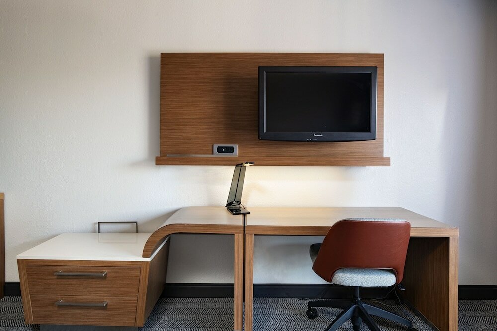 Фото Courtyard by Marriott Austin The Domain Area