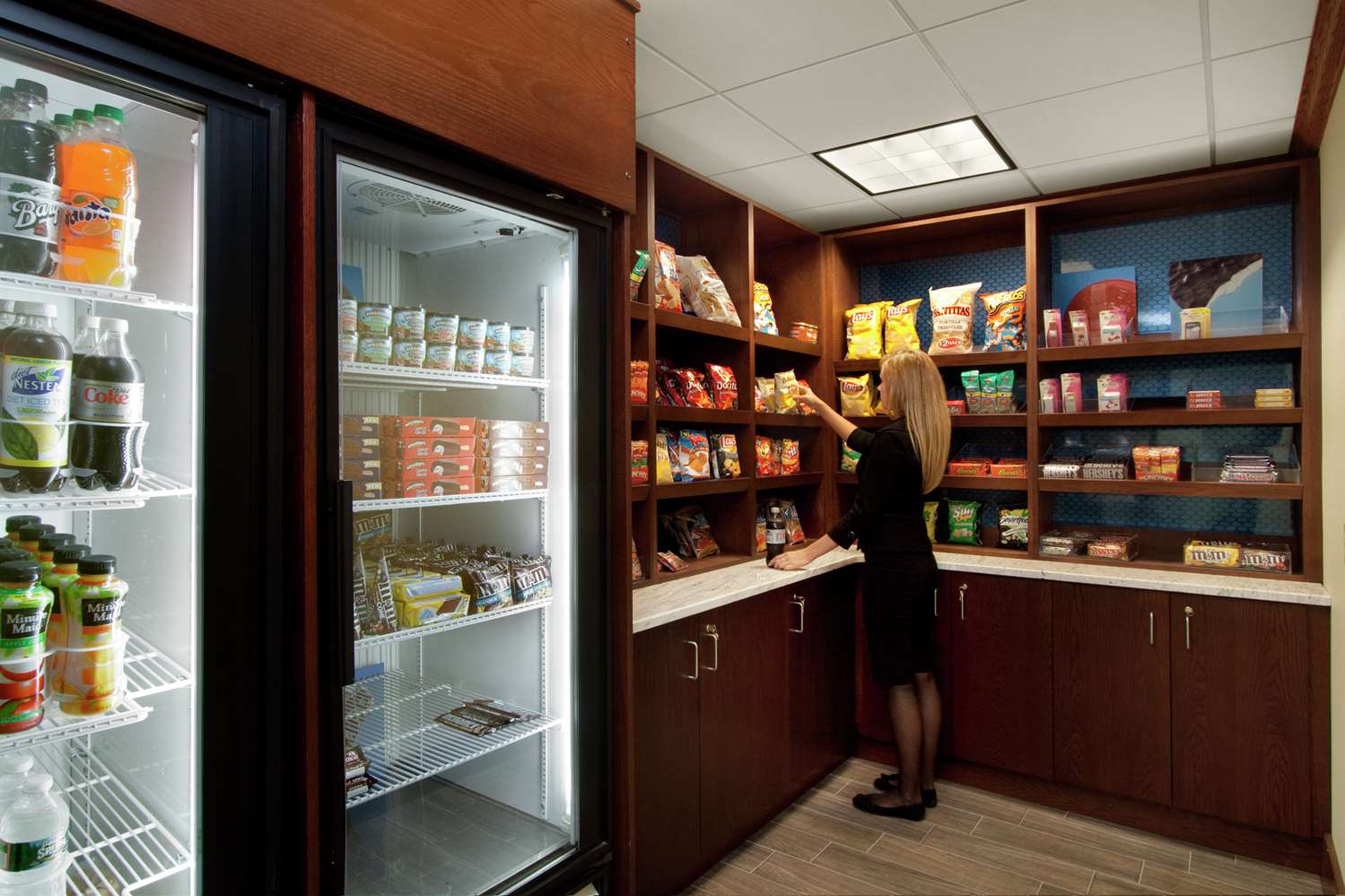 Фото Hampton Inn & Suites Providence/Warwick-Airport