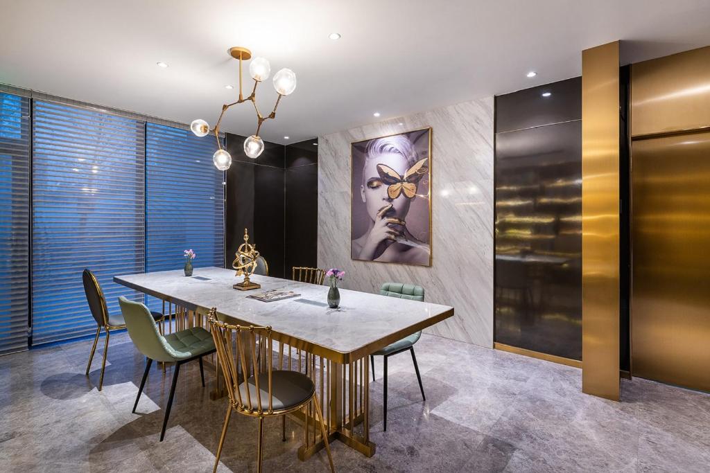 Фото Manxin Beijing Guangqumen Hotel