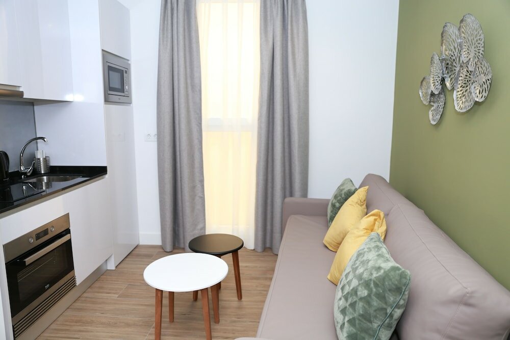 Фото New Point Madrid Opera