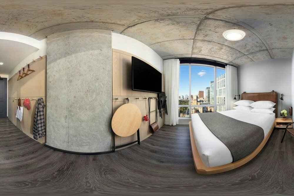 Фото Moxy Boston Downtown