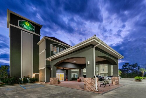 Гостиница La Quinta Inn & Suites by Wyndham Broussard - Lafayette Area в Лафайетте