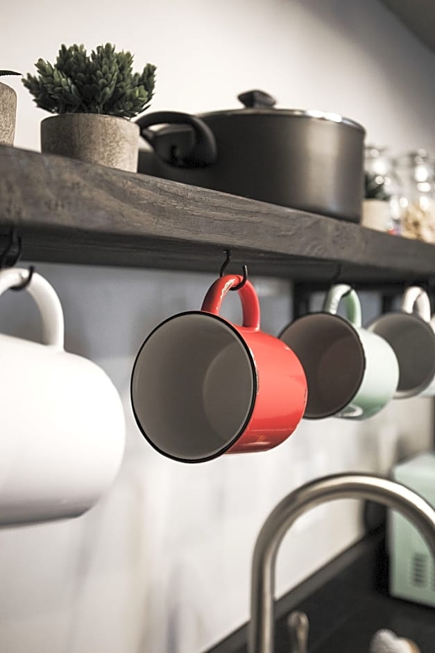 Фото Cloverleaf Suites Kansas City - Overland Park